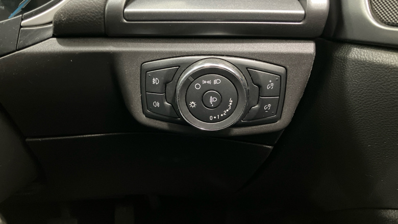 Ford Mondeo 2.0 TDCi ECOnetic Zetec 5dr Diesel Hatchback